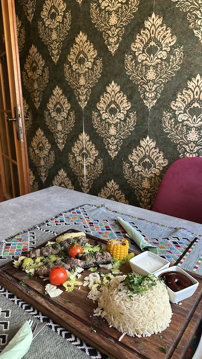 Babylon Banipal Restaurant-5